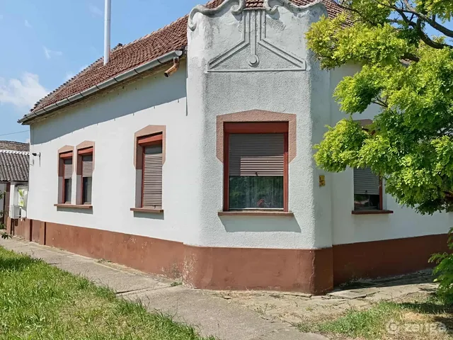 Eladó ház Madaras 130 nm