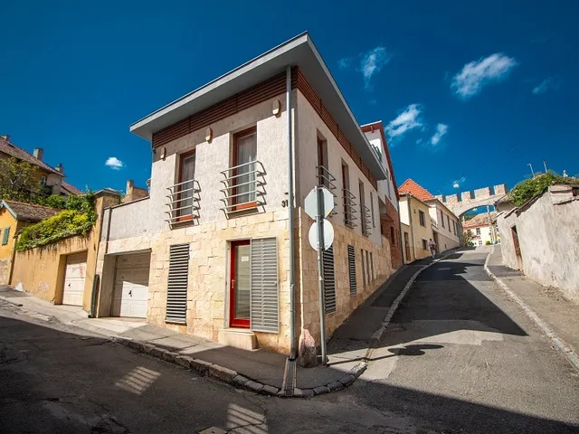 Eladó lakás Pécs, Belváros 115 nm