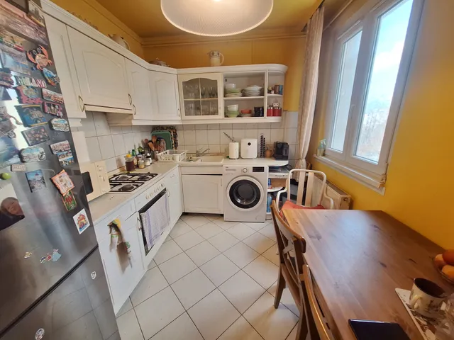 Eladó lakás Budapest XV. kerület 68 nm