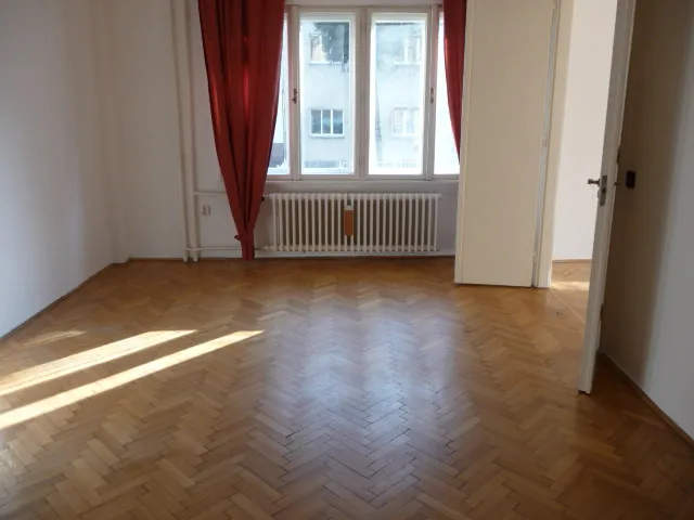 Kiadó lakás Budapest XII. kerület, Németvölgy 70 nm