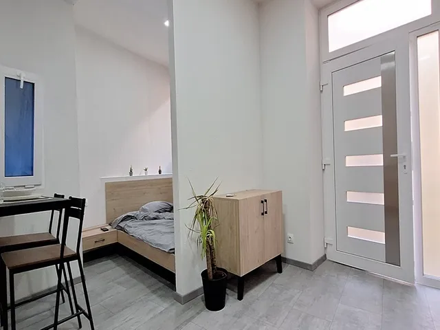 Eladó lakás Budapest VII. kerület, Klauzál utca 49 nm