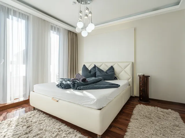 Eladó lakás Budapest VI. kerület 95 nm