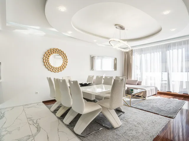 Eladó lakás Budapest VI. kerület, Nagykörúton belüli terület 95 nm