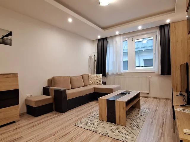 Eladó lakás Budapest VIII. kerület, Corvin negyed 47 nm