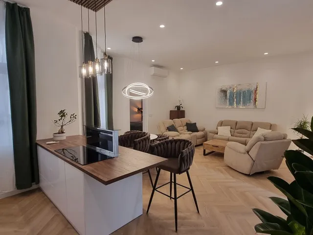 Eladó lakás Budapest V. kerület 91 nm