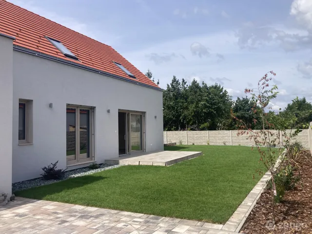 Eladó ház Pannonhalma, Újtelep 185 nm