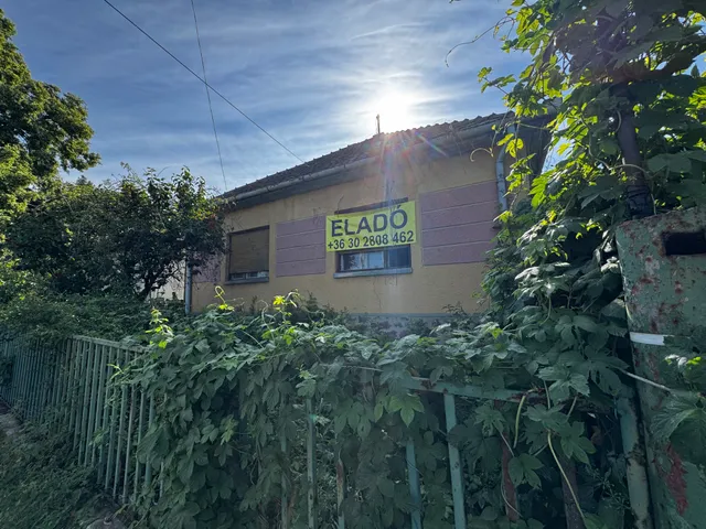 Eladó ház Szurdokpüspöki, Kinizsi utca 12 100 nm