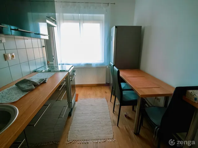 Eladó lakás Sopron 67 nm