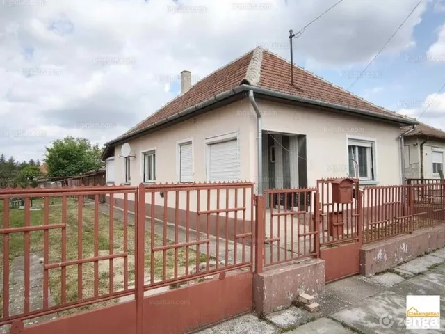 Eladó ház Kisköre 101 nm