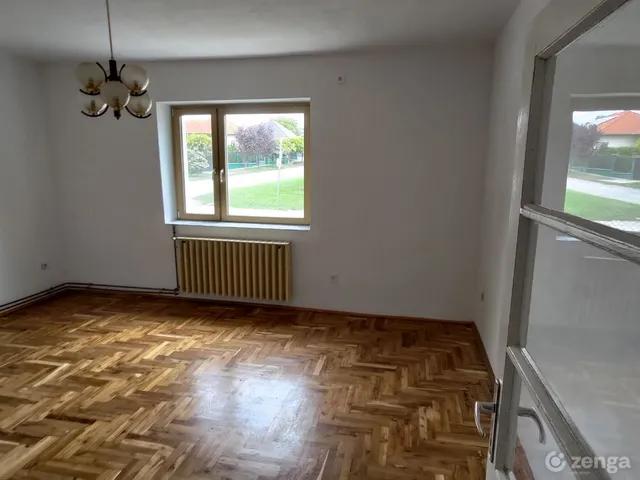Eladó ház Ráckeresztúr, Eötvös József utca 1. 75 nm