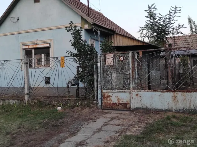 Eladó ház Debrecen, Homokkert 45 nm