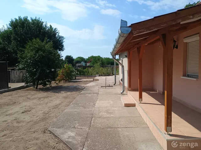 Eladó ház Tápiószőlős 70 nm