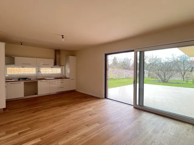 Eladó ház Budapest II. kerület, Erzsébettelek 250 nm