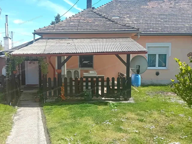 Eladó ház Tatabánya, Felsőgalla 70 nm