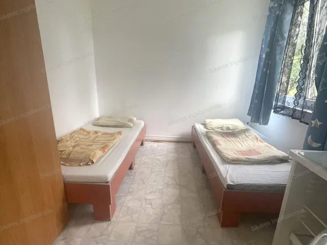 Eladó kereskedelmi és ipari ingatlan Oroszlány 1000 nm