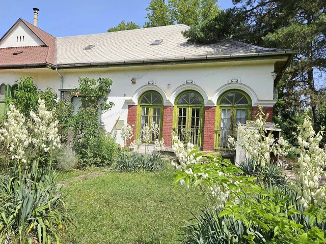 Eladó ház Tatabánya, Erőmű lakótelep 161 nm