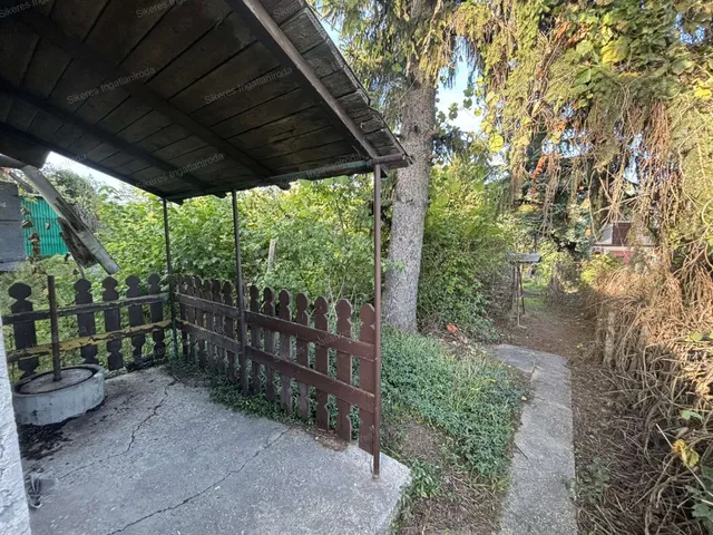 Eladó mezőgazdasági ingatlan Vértesszőlős 18 nm