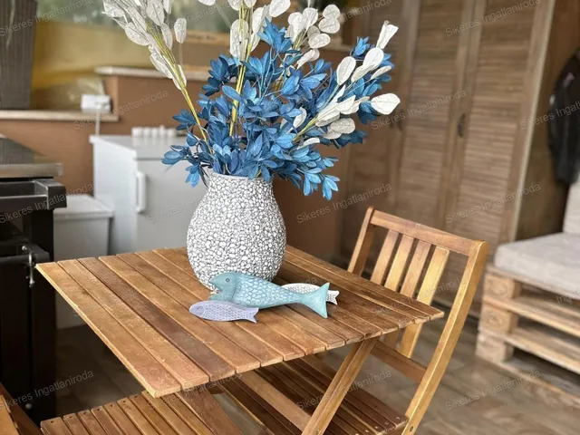 Eladó üdülő és hétvégi ház Tatabánya 16 nm