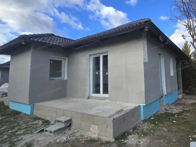 Eladó ház Bicske 92 nm