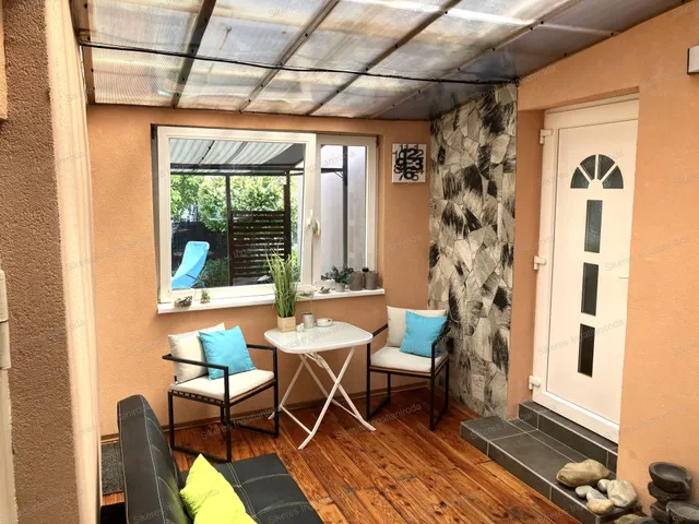 Eladó ház Komárom 156 nm