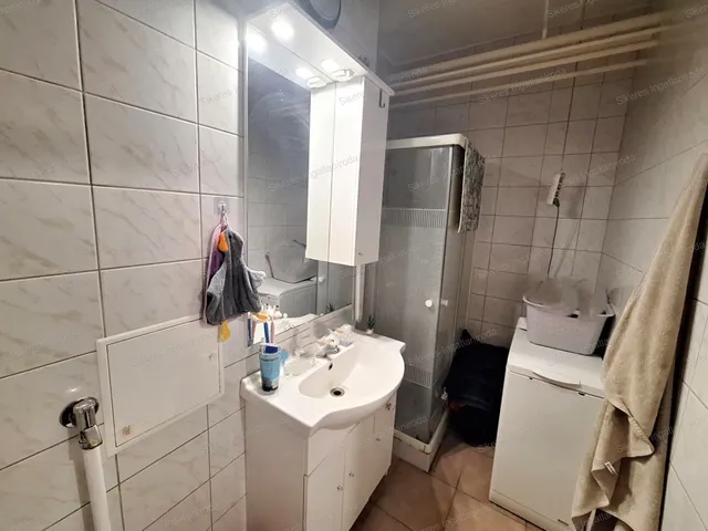 Eladó lakás Tatabánya, Újváros 45 nm