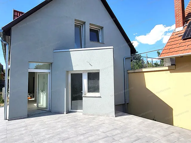 Eladó ház Székesfehérvár 176 nm