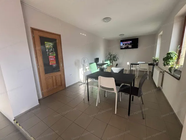 Eladó kereskedelmi és ipari ingatlan Tatabánya, Felsőgalla 60 nm