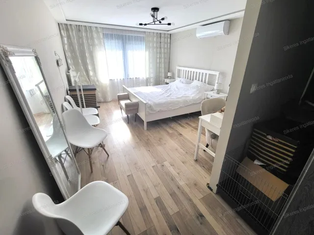 Eladó ház Tata 230 nm