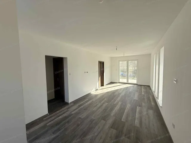 Eladó ház Környe 62 nm