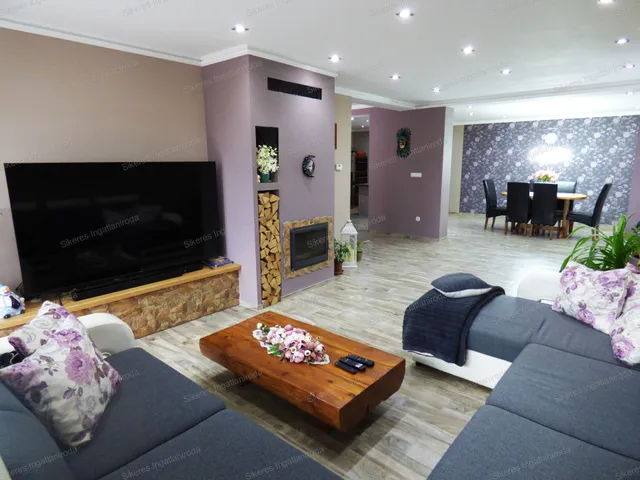 Eladó ház Vértesszőlős 260 nm