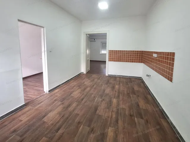 Kiadó ház Tatabánya, Bánhida 80 nm