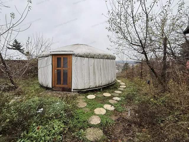 Eladó mezőgazdasági ingatlan Tatabánya, Turuloldal 57 nm