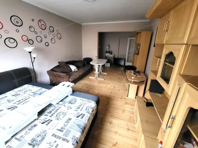 Eladó lakás Tatabánya, Újváros 62 nm