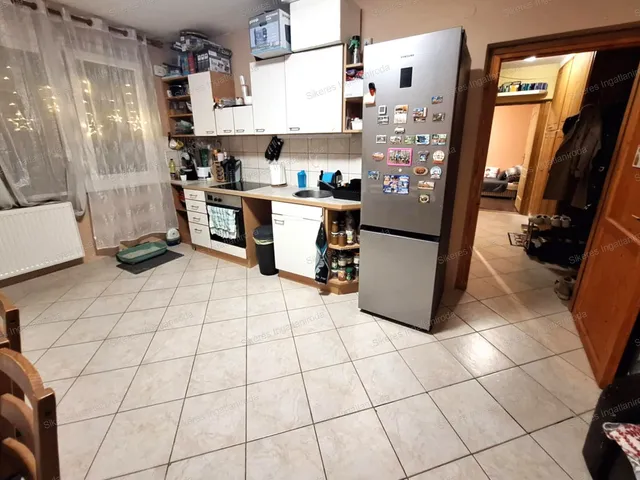 Eladó lakás Tatabánya, Bánhidai lakótelep 49 nm