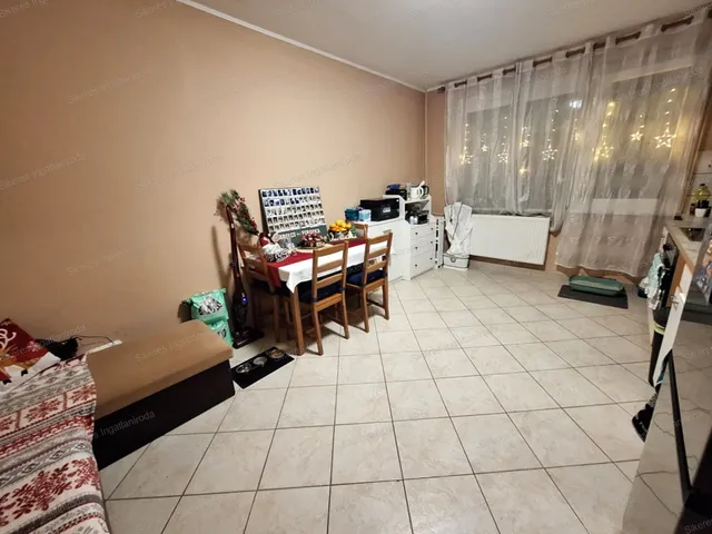 Eladó lakás Tatabánya, Bánhidai lakótelep 49 nm