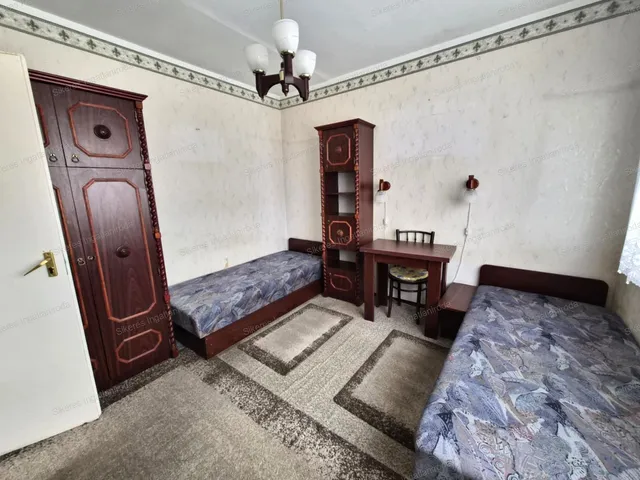 Eladó lakás Tatabánya, Dózsakert 53 nm