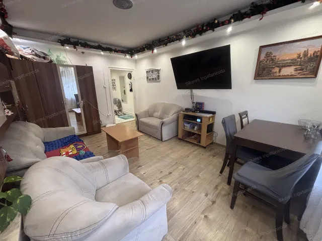 Eladó lakás Tatabánya, Újváros 52 nm