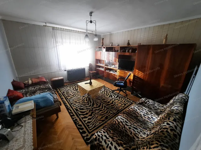 Eladó ház Ács 80 nm