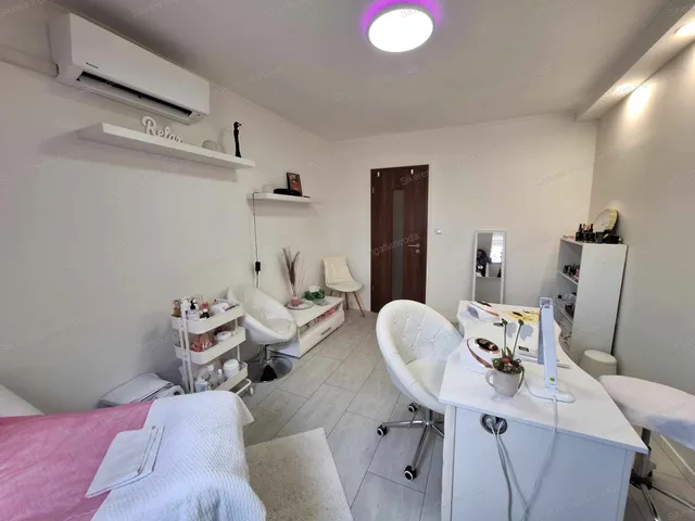 Kiadó kereskedelmi és ipari ingatlan Tata 14 nm