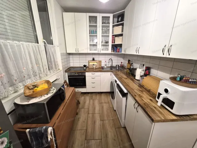 Eladó lakás Tata 53 nm