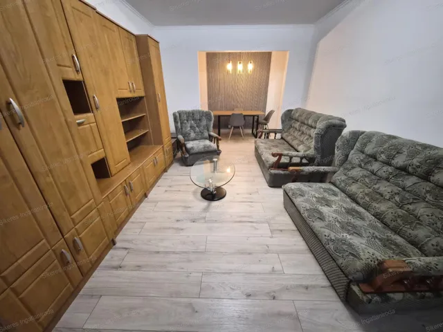 Eladó lakás Tatabánya, Gál István-lakótelep 53 nm