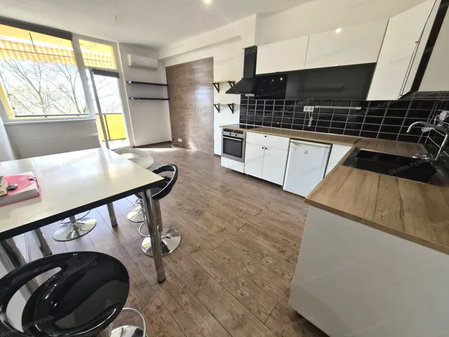 Eladó lakás Tata 55 nm