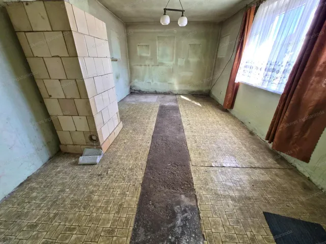 Eladó ház Tarján 118 nm