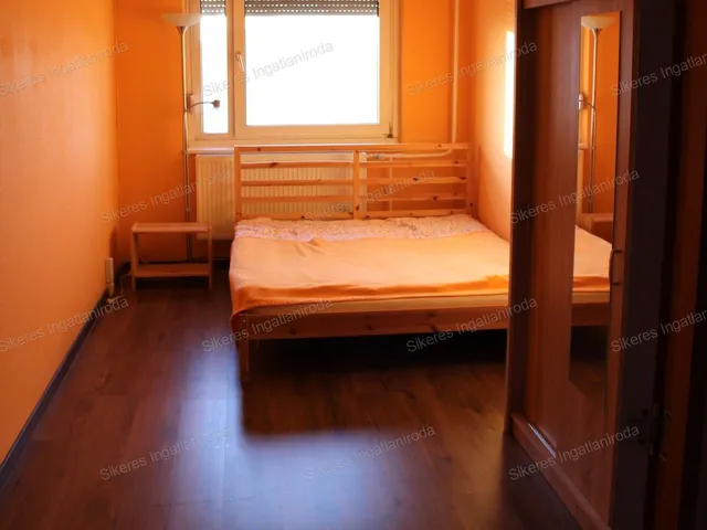 Eladó lakás Tatabánya, Gál István-lakótelep 68 nm