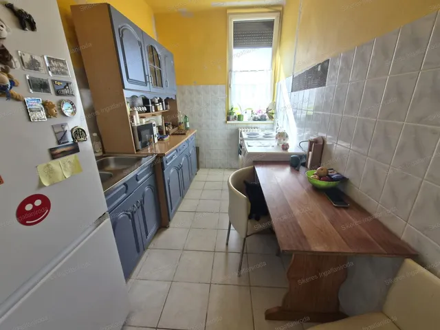 Eladó lakás Tatabánya, Újváros 49 nm