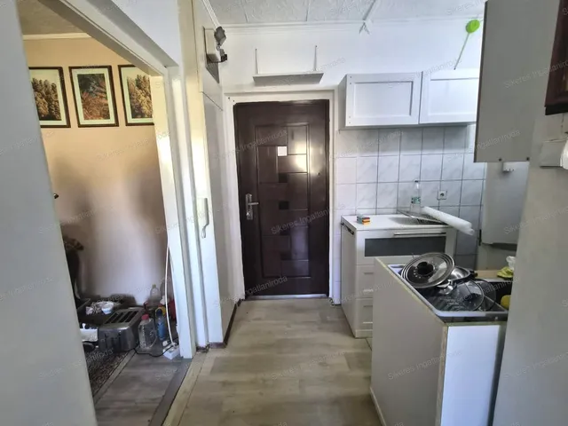 Eladó lakás Tatabánya, Újváros 36 nm