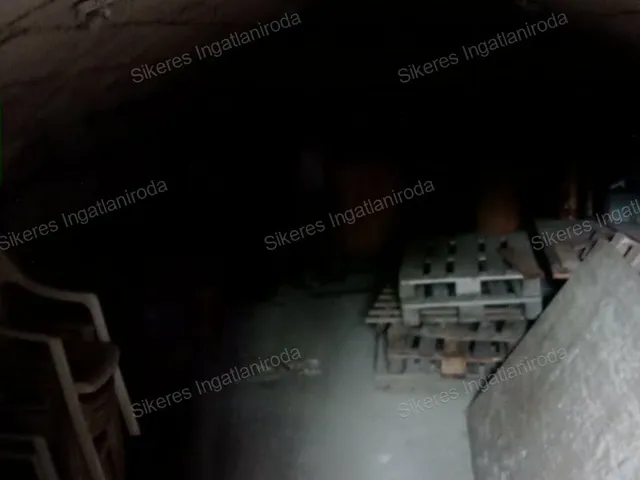 Eladó üdülő és hétvégi ház Sóskút 12 nm