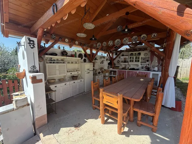 Eladó mezőgazdasági ingatlan Tatabánya 25 nm