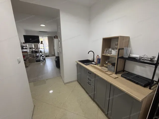 Eladó lakás Dunaalmás 30 nm