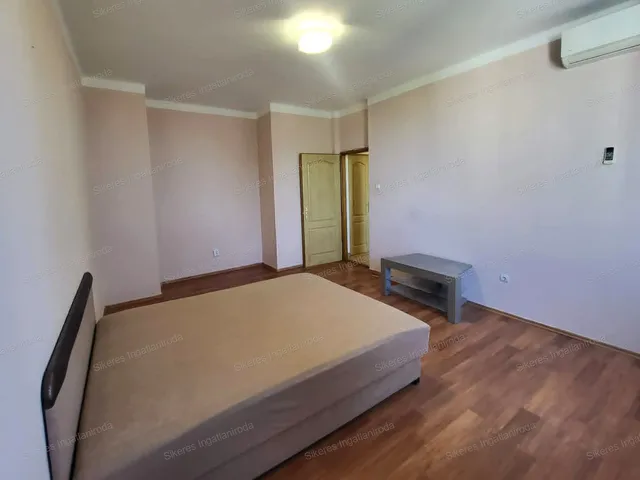Kiadó lakás Tatabánya, Újváros 49 nm
